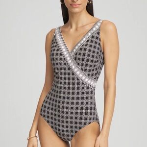 Chicos Gottex geometric Black and White Women's Swimsuit New nwt